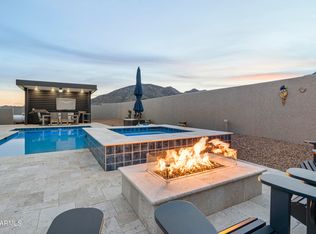 8975 S Mule Pl, Hereford, AZ 85615