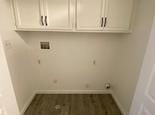 3228 E Sycamore Ave, Visalia, CA 93292