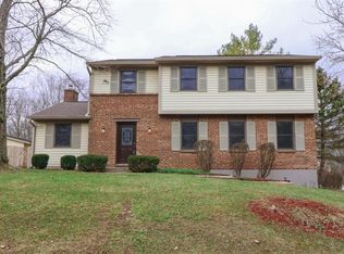 7997 Red Mill Dr, West Chester, OH 45069
