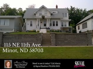 115 11th Ave NE, Minot, ND 58703