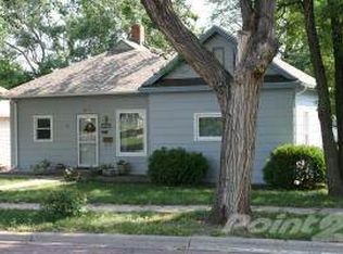 604 S Wisconsin St, Mitchell, SD 57301