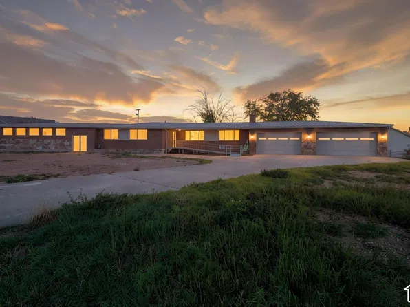 369 N Bonnie Dr, Roosevelt, UT 84066