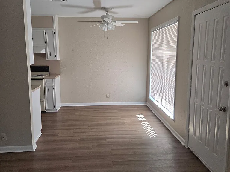 903 Simpson Rd #A — Photo 7
