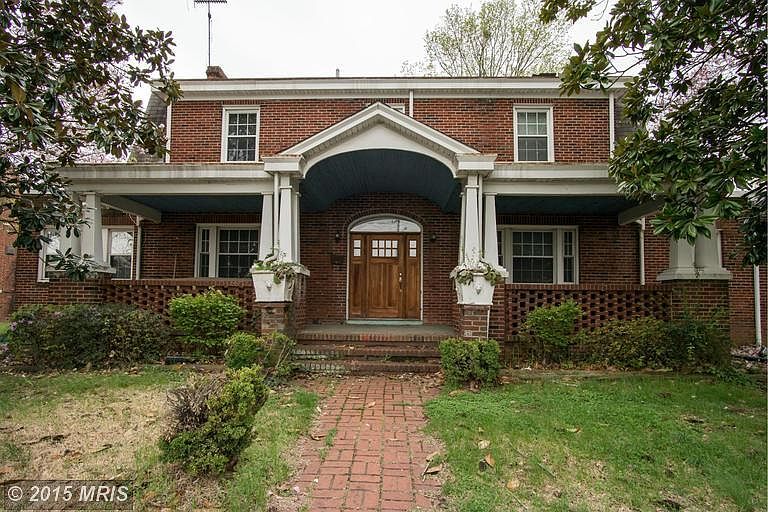 1st image of 1305 Dixon St