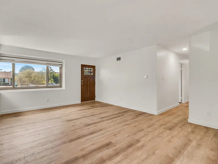 4820 Cobb Dr — Photo 14