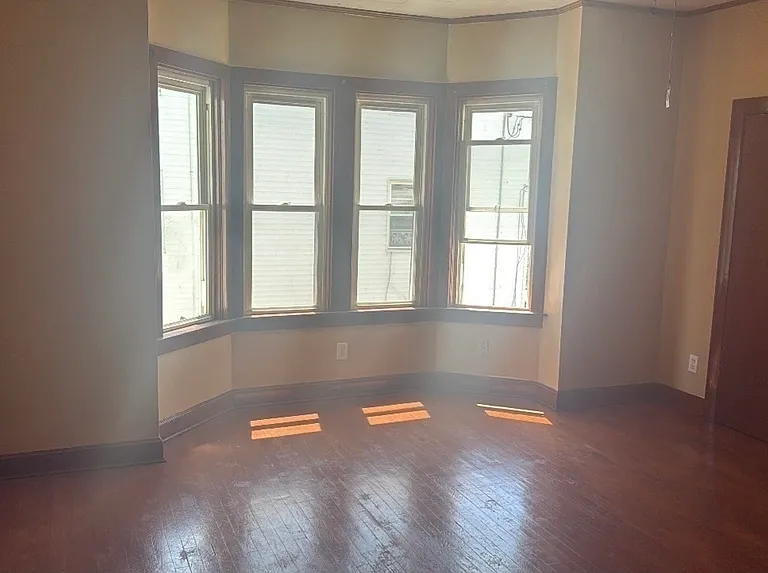 119 Robeson St #2 — Photo 4