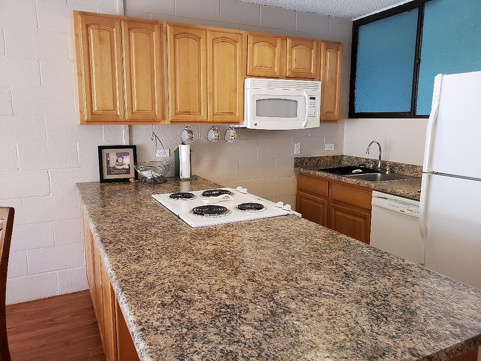 2nd image of 1875 Kalanianaole Ave #611-1