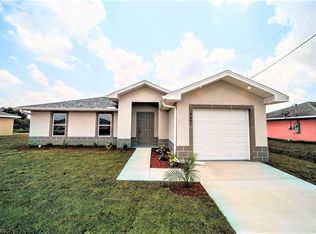 4007 21st St SW, Lehigh Acres, FL 33976