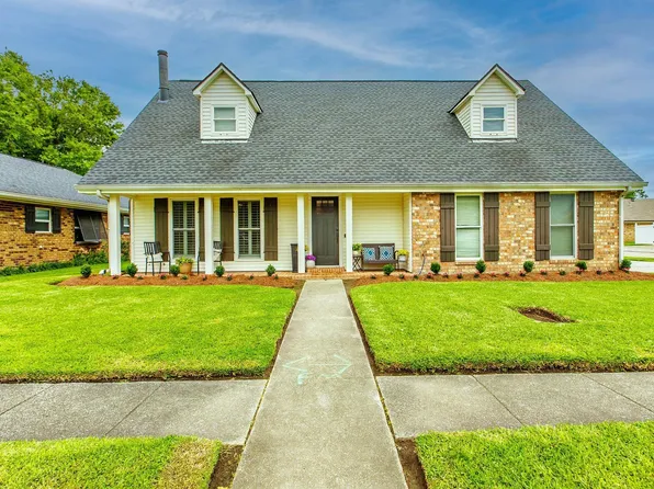 400 Chantilly Dr, Houma, LA 70360