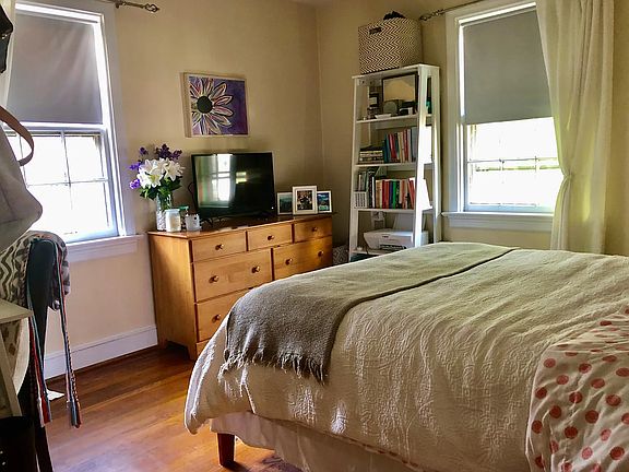 5th image of 3314 Park Ave #2