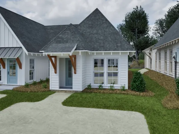 1026 Hunters Way, Opelika, AL 36801