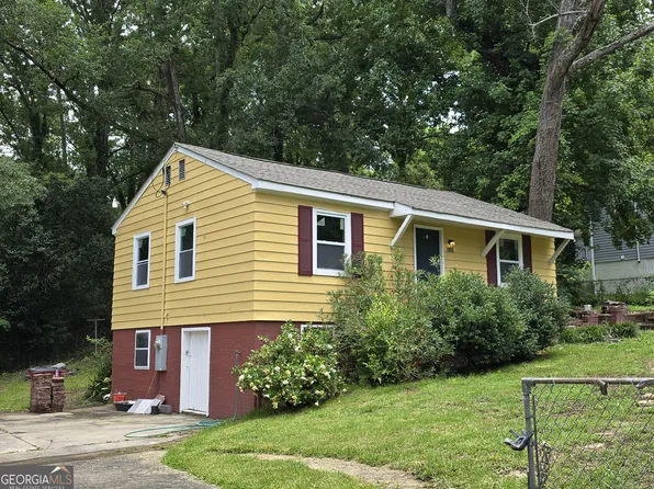 4583 Shadow Lawn Dr, Macon, GA 31210