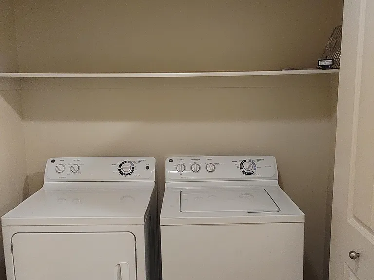 104 Seminole Dr #1 — Photo 23