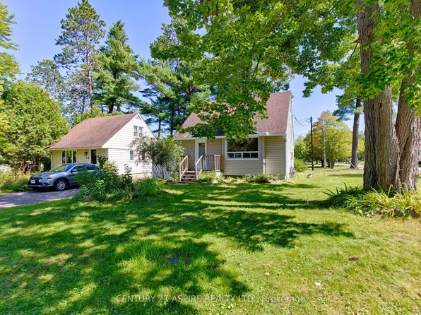 2 Thomson Cres, Deep River, ON K0J 1P0