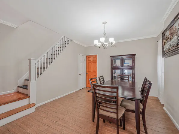 70-27 69th Street image 10 of 31