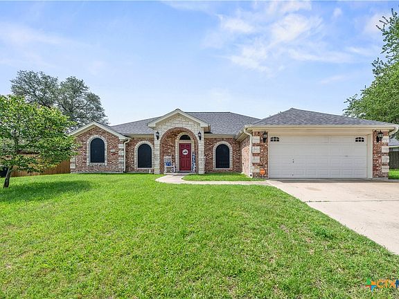 3rd image of 5102 Aspen Dr