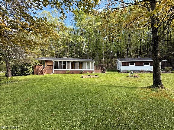 3rd image of 10633 Sherman Rd
