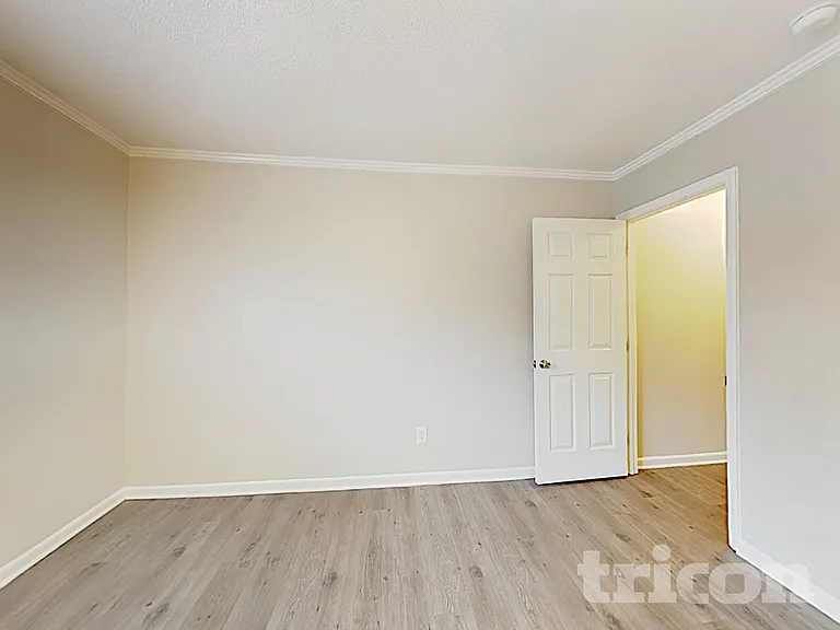 605 Colorado Ct — Photo 20