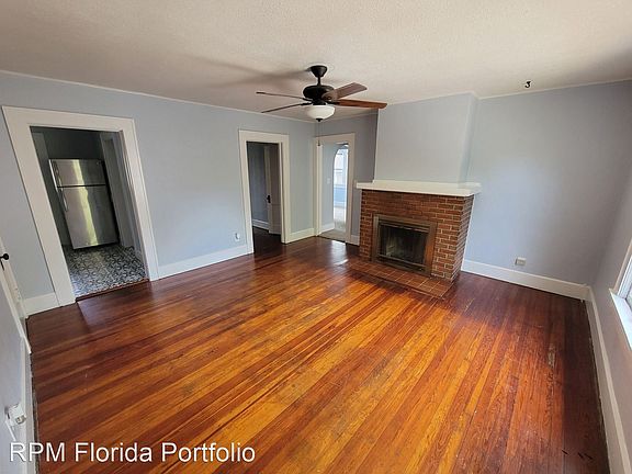 3rd image of 1110 21st Ave N Unit 4