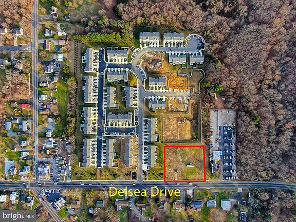 3rd image of 536 Delsea Dr