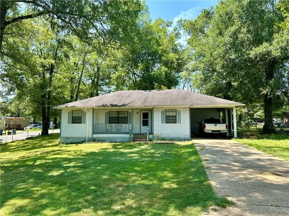 406 Dorothy St, Pineville, LA 71360
