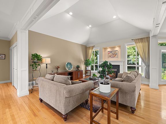 4th image of 2507 Eagle Mountain Dr