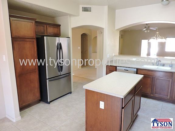 5th image of 10527 Bilboa St NW