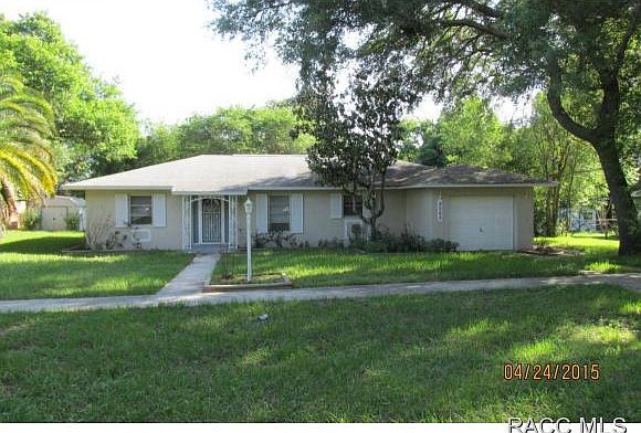1st image of 9065 N Golfview Dr