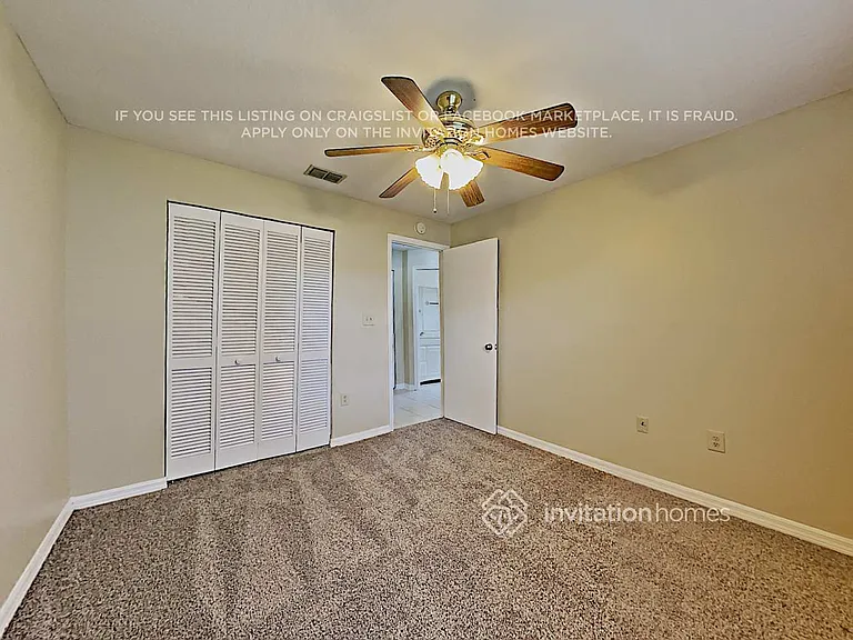 330 Woods Lake Dr — Photo 13