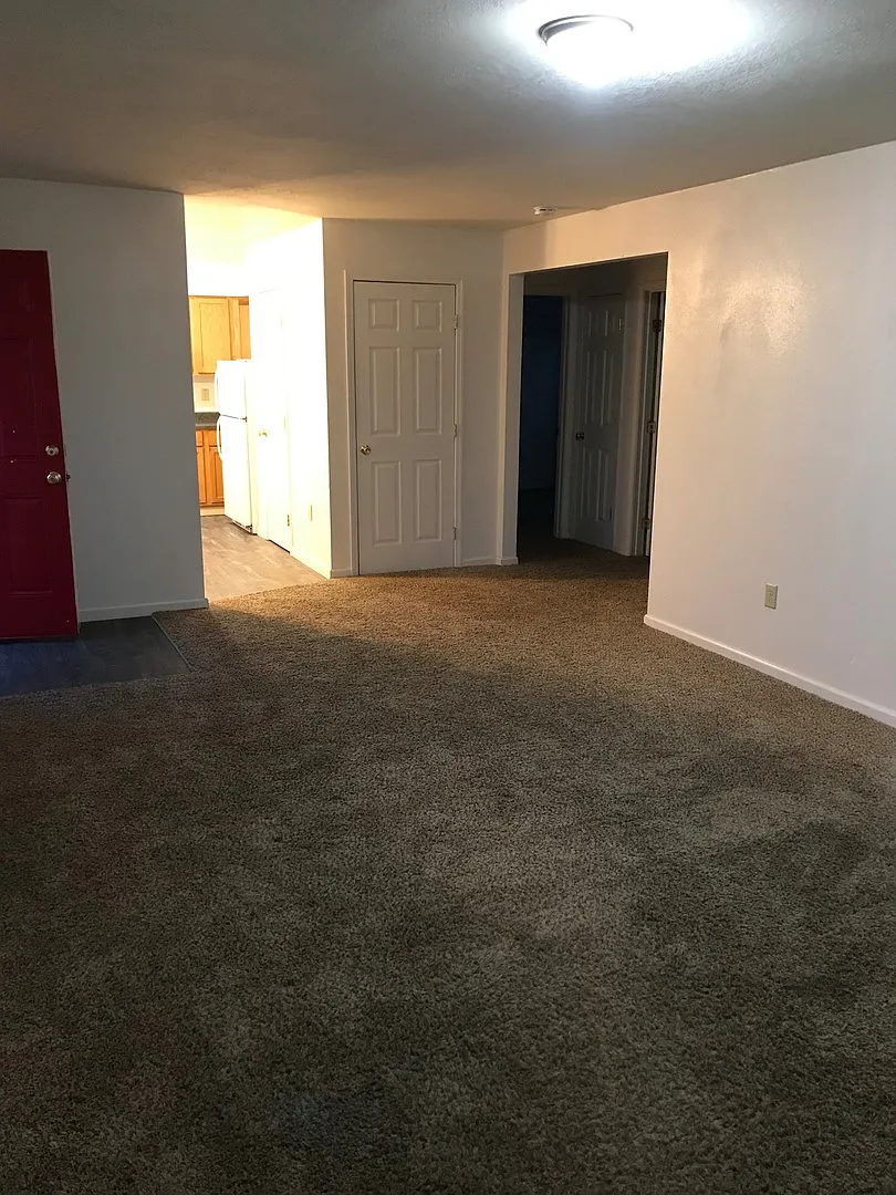 Park Place East — Photo 3