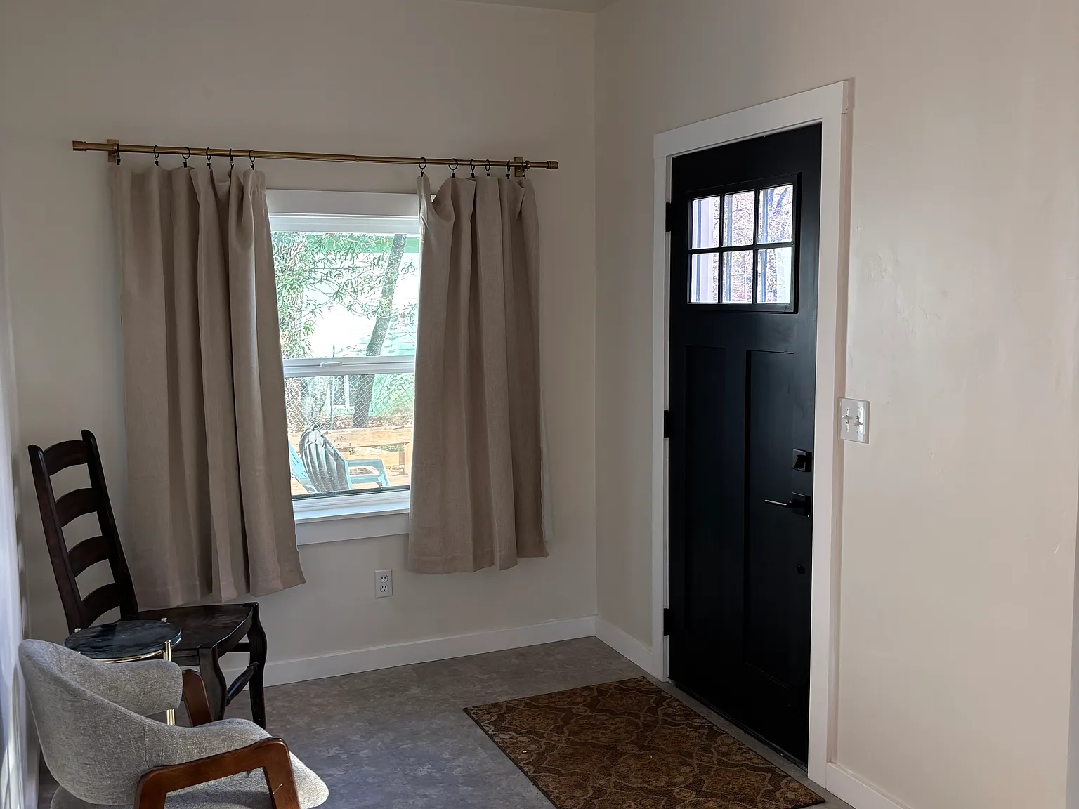 Shasta Dr, Lakehead — Photo 2