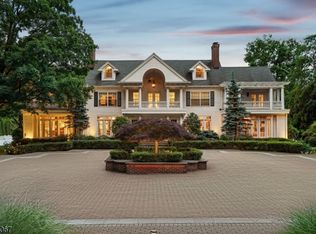 34 Oak Bend, West Orange, NJ 07052