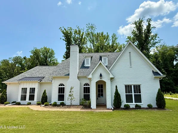 6612 Grand Oak Ln, Southaven, MS 38672