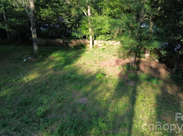 1074 Better Brook Ln, Lincolnton, NC 28092