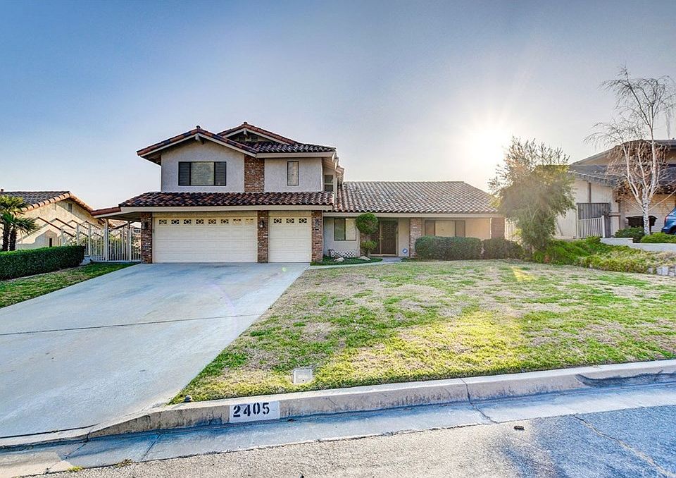 1st image of 2405 Willow Dr