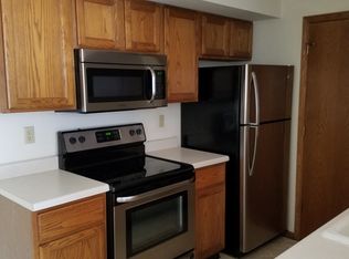 715 S Blue Mounds St, Mount Horeb, WI 53572