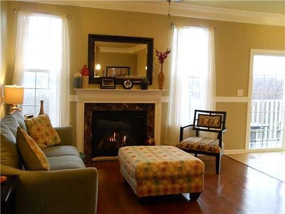5th image of 1307 Balsam Dr