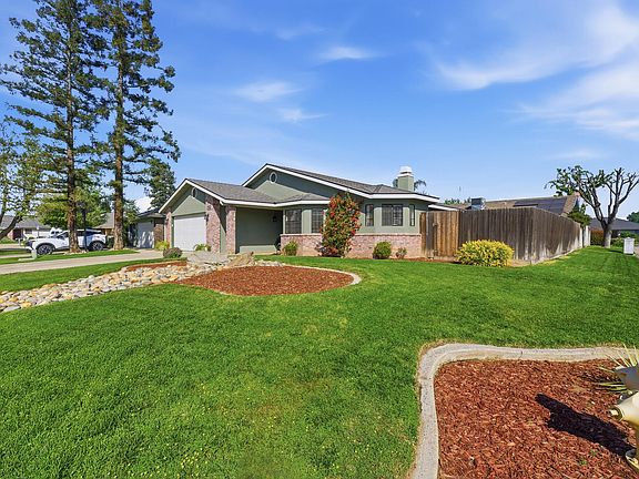 3rd image of 1230 W La Vida Court