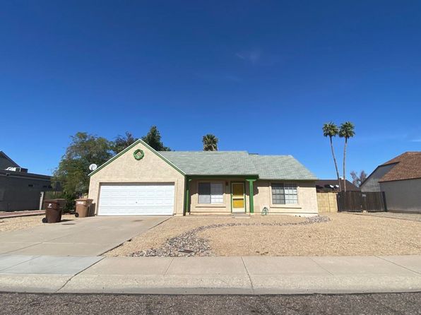 6932 W Paradise Dr