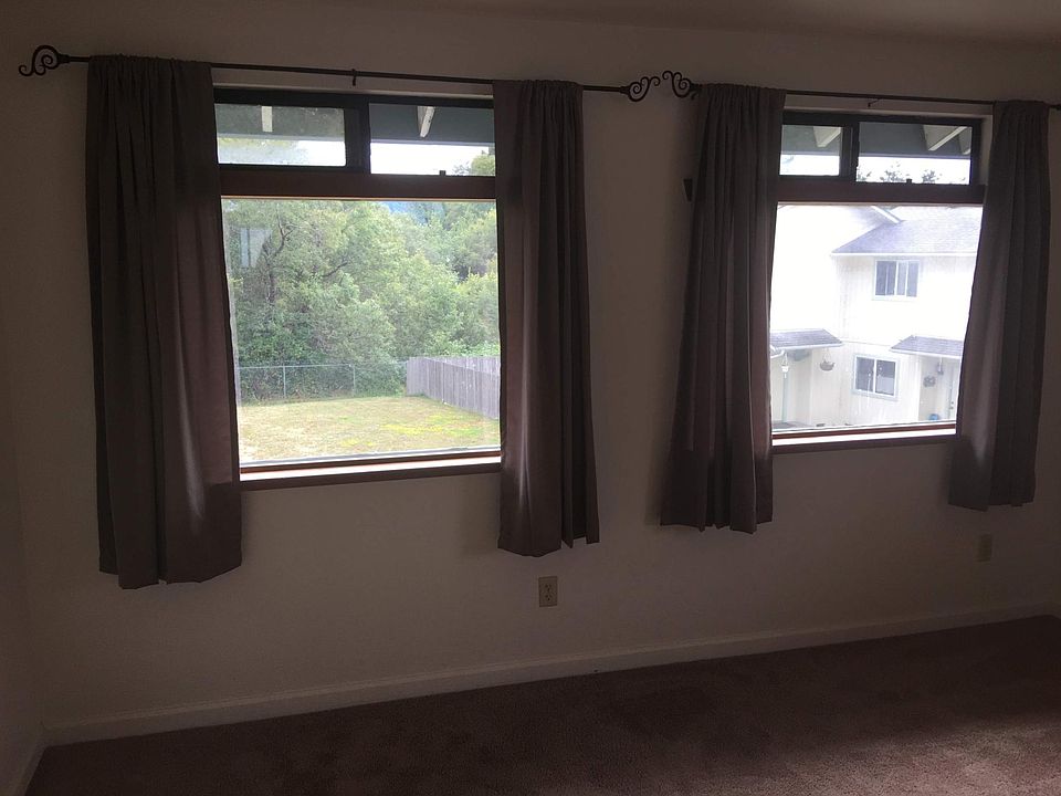 2nd image of 330 Shamrock Ln