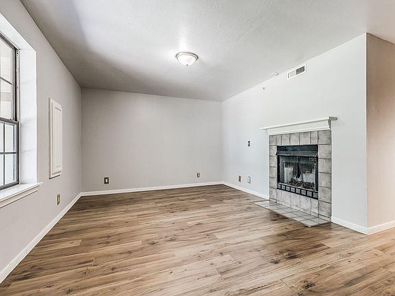 3rd image of 11140 Stratford Dr APT 507