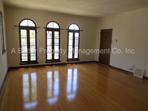 3rd image of 209 Belmont Ave