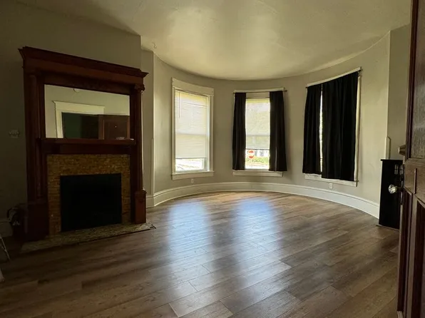 703 E. 14th St., 703 E 14th St #1, Davenport, IA 52803