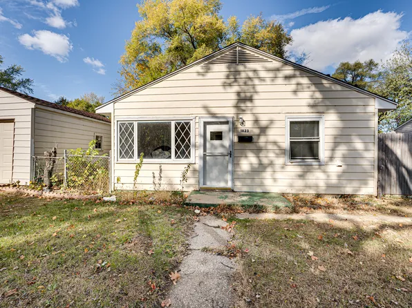 1823 Overdene Ave, Rockford, IL 61103
