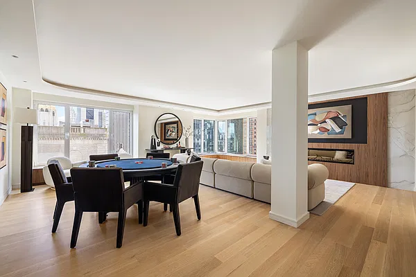 Living room, photo 1