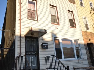 271 18th St, Brooklyn, NY 11215