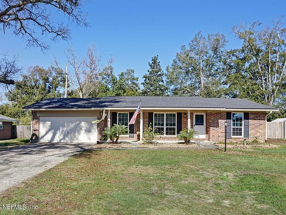 3rd image of 3540 Red Oak Ct
