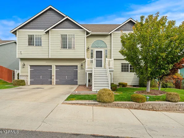 1705 W Naches Ave, Selah, WA 98942