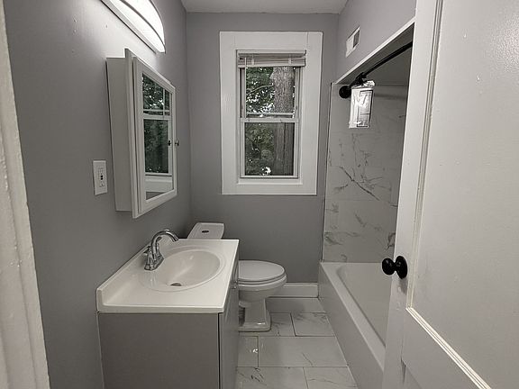 2nd image of 63 Lombard St #2A