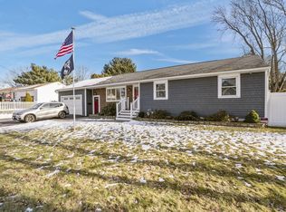 1706 Brayton Point Rd, Somerset, MA 02726
